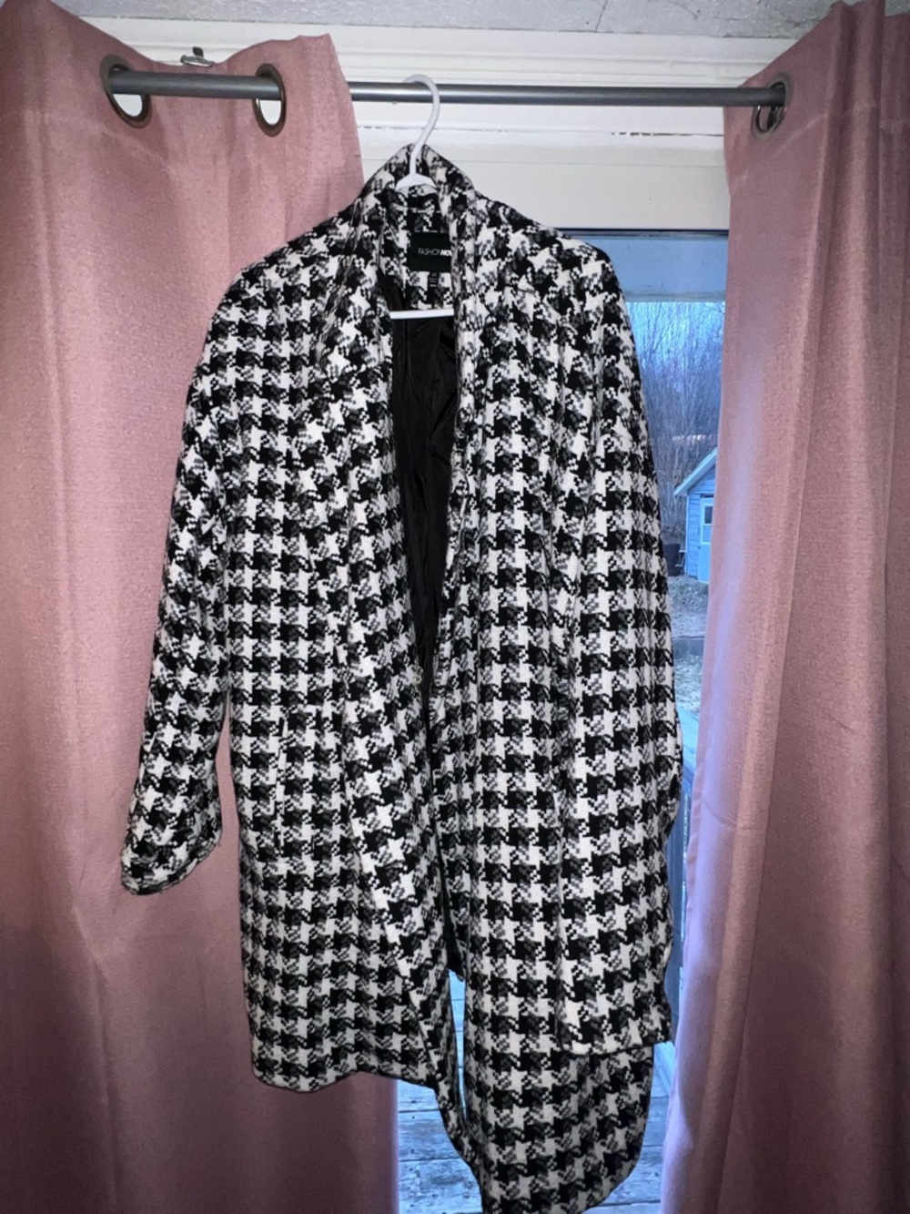 Fashion Nova Black & White Houndstooth Trench Coat